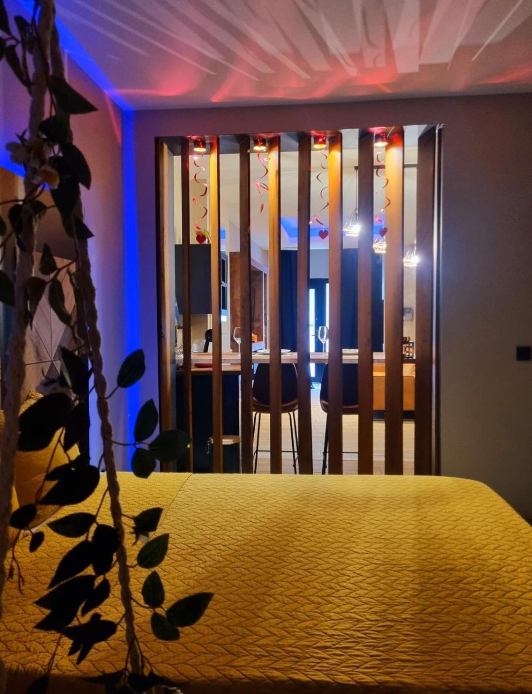Aslyra "Appart-Hotel" Liege Bagian luar foto